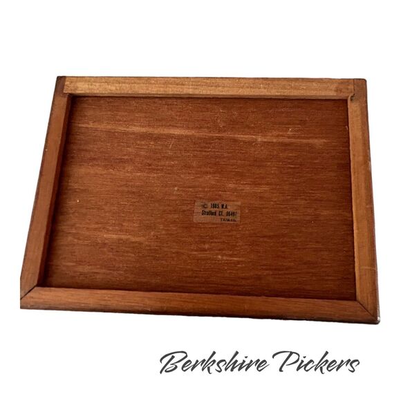 Vintage Cards Double Deck In Wood Case with one deck of cards - Picture 8 of 11